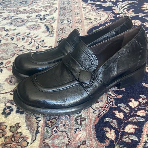 Untamed Street Ives Urban Slip On Shoe Penny Loafers  Classic Black Leather - Picture 2 of 15